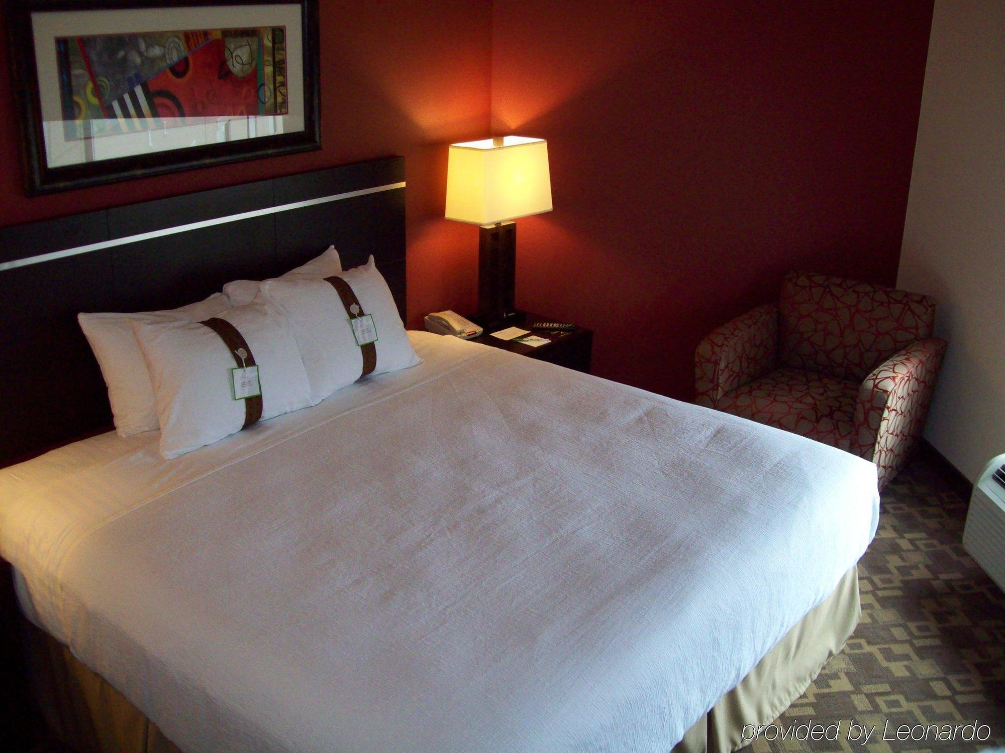 Holiday Inn Omaha Downtown - Waterpark By Ihg Habitación foto